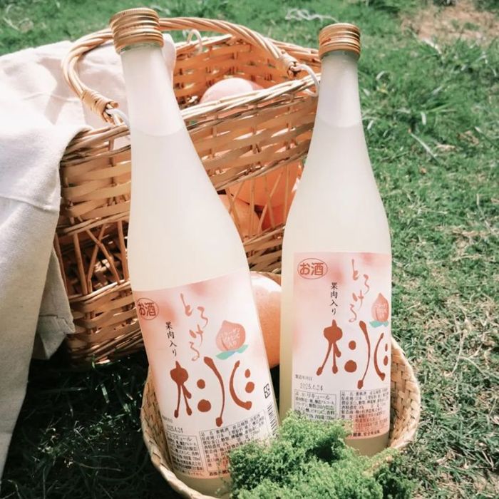 蜜桃酒